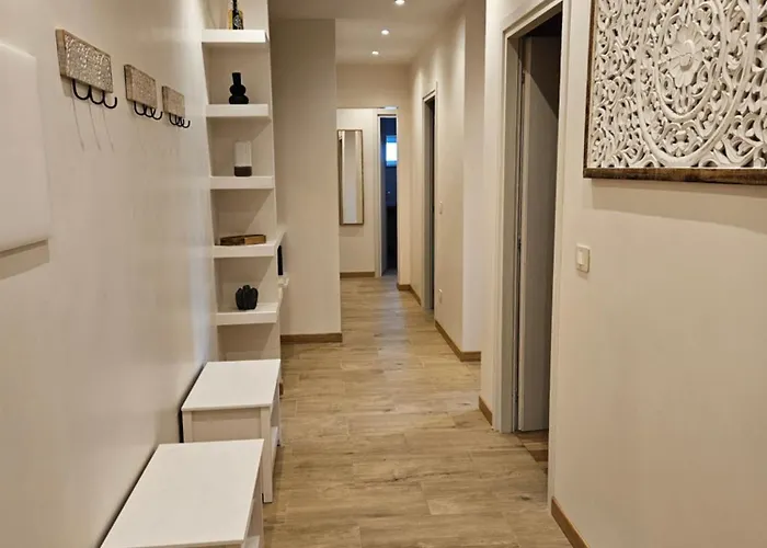 You'rhomesuite Apartment